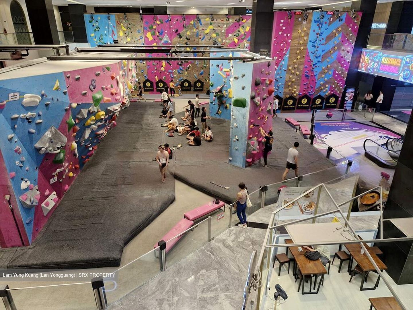 Ct Hub (D12), Shop House #451100571